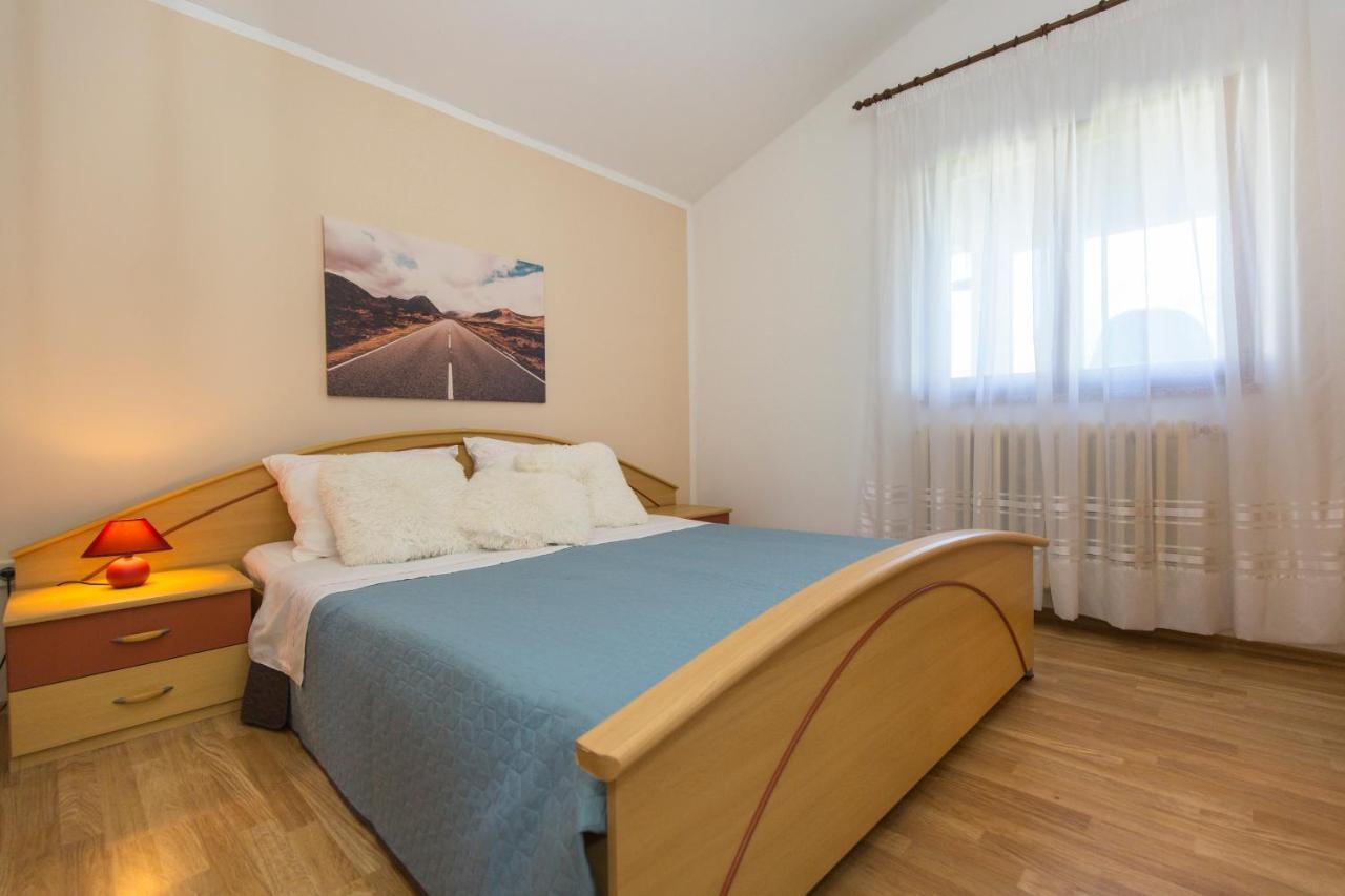 Apartman Ana Labin  Eksteriør billede